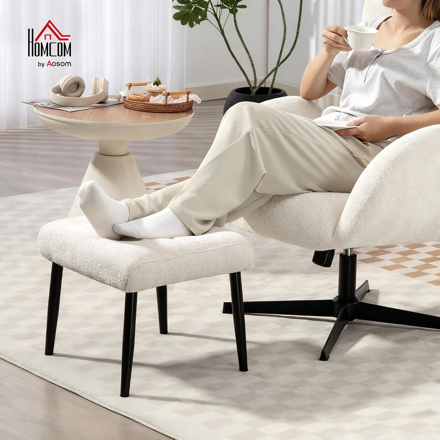 HOMCOM Sitzhocker Hocker mit weichem Sitzkissen Stahlbeinen Fußhocker mit Chenille-Stoff Polsterhocker Ottoman für Schlafzimmer, Wohnzimmer, Cremeweiß